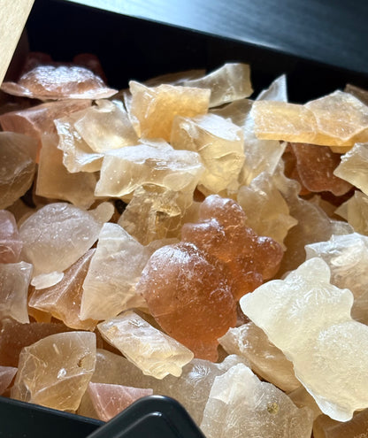 CRYSTAL CAVE BOX (1 LB ASSORTED)