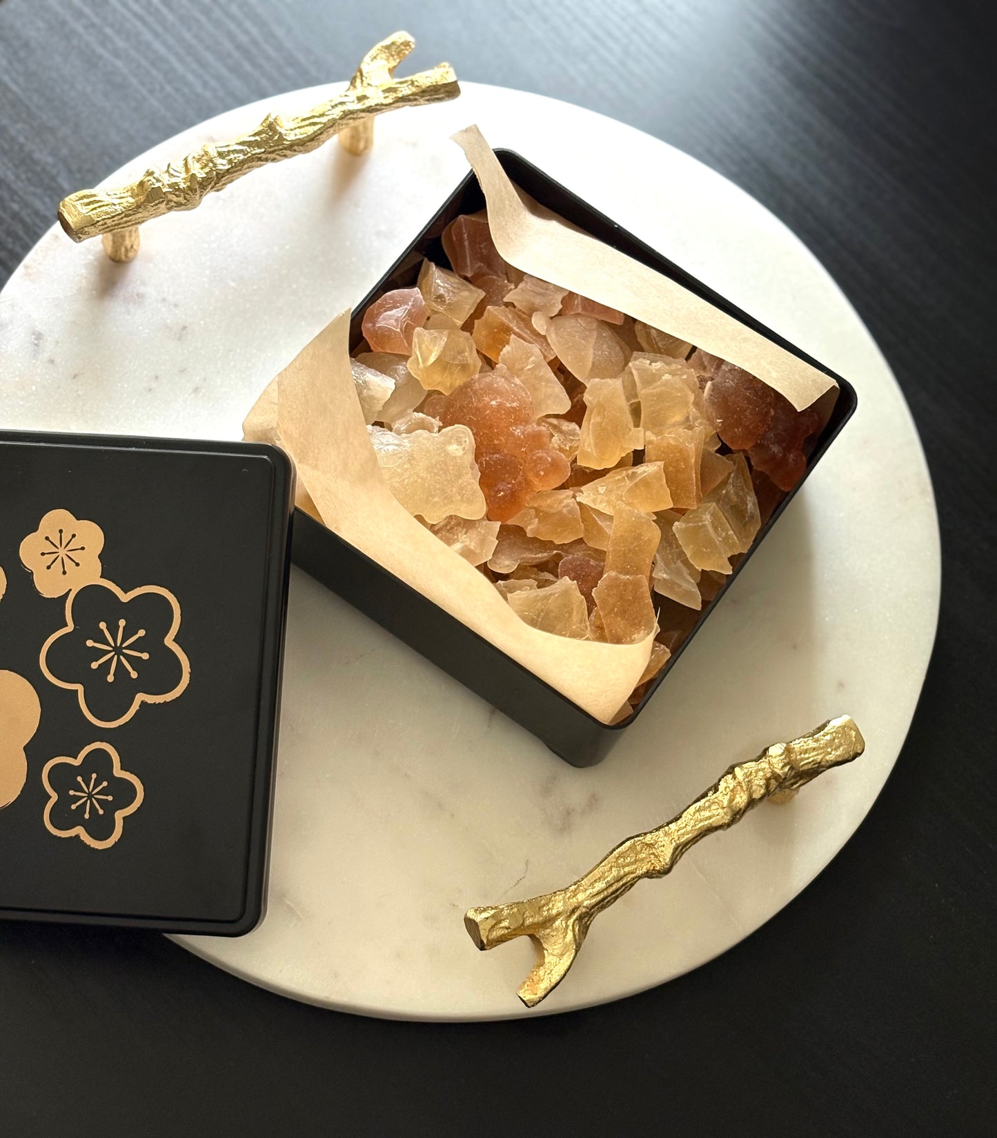 CRYSTAL CAVE BOX (1 LB ASSORTED)